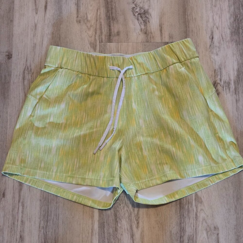 Zyia club shorts